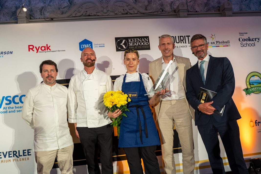 Lauma Kilgas, Senior Sous Chef at Kilronan Castle Hotel & Spa in Co. Roscommon, is crowned Ireland’s Next Top Chef 2025. Lauma is pictured with John Trainor, Chairperson of Ireland’s Next Top Chef, and the Grand Finale’s esteemed judging panel: Michelin-starred chef Dylan McGrath, Barcelona-based chef and sustainability advocate Sergi de Meià, and acclaimed local food critic and broadcaster Joris Minne.